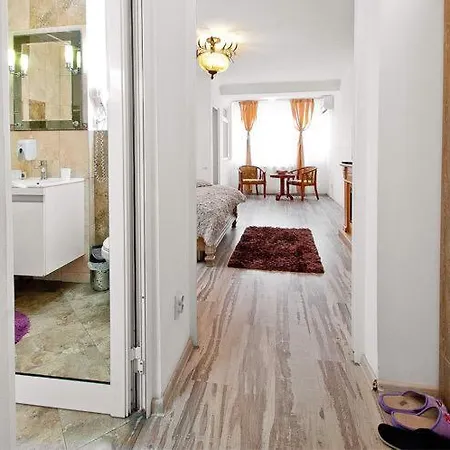 Lyla Apartment Galati  Exterior photo
